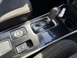 2021 Mitsubishi Outlander ES