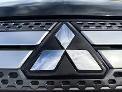 2021 Mitsubishi Outlander ES