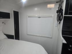 2015 New Age Caravans Big Red 19 Es2