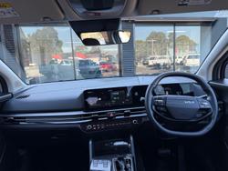 2025 Kia Sportage SX
