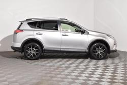 2018 Toyota RAV4 GXL