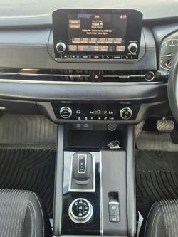 2023 Mitsubishi Outlander ES