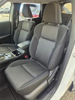 2023 Mitsubishi Outlander ES