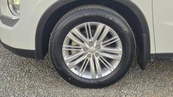 2023 Mitsubishi Outlander ES