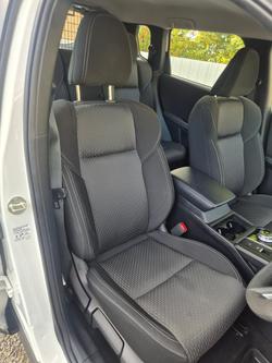 2023 Mitsubishi Outlander ES