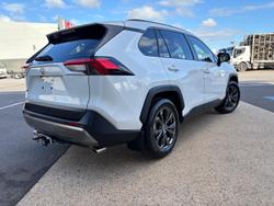 2023 Toyota RAV4 GXL