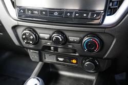 2023 Isuzu D-MAX LS-M