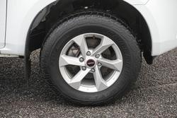 2023 Isuzu D-MAX LS-M