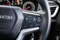 2023 Isuzu D-MAX LS-M