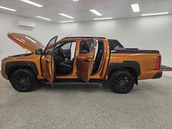 2024 Mitsubishi Triton GSR MV MY24 4X4 Dual Range Yamabuki Orange