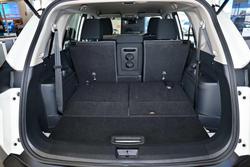 2024 Nissan X-TRAIL ST