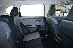 2024 Nissan X-TRAIL ST