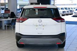 2024 Nissan X-TRAIL ST