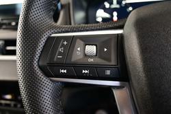2025 Mitsubishi Outlander LS