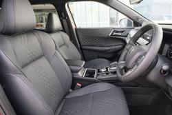 2025 Mitsubishi Outlander PHEV GSR