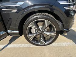 2025 Genesis GV80 3.5T Signature