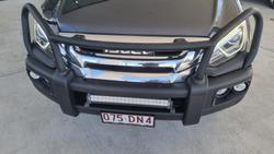 2017 Isuzu MU-X LS-U