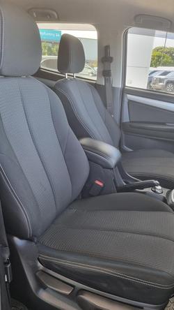 2017 Isuzu MU-X LS-U
