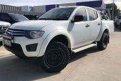 2014 Mitsubishi Triton GLX