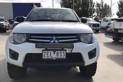 2014 Mitsubishi Triton GLX