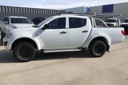 2014 Mitsubishi Triton GLX