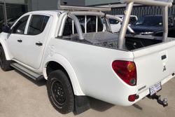 2014 Mitsubishi Triton GLX