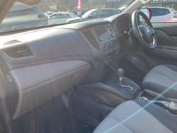 2016 Mitsubishi Triton GLX