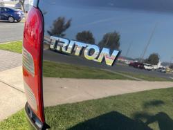 2016 Mitsubishi Triton GLX
