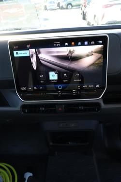 2024 Volkswagen ID. Buzz Cargo BEV550