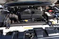 2011 Mitsubishi Pajero GLS