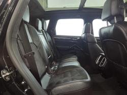 2016 Porsche Cayenne GTS