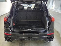 2016 Porsche Cayenne GTS