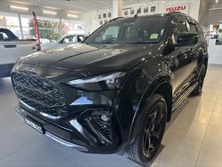 2026 ISUZU MU-X XT