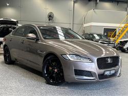 2016 Jaguar XF 25t Portfolio