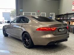 2016 Jaguar XF 25t Portfolio