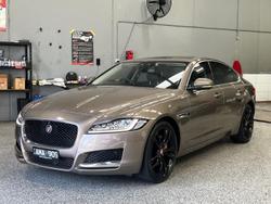 2016 Jaguar XF 25t Portfolio