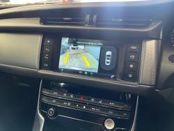 2016 Jaguar XF 25t Portfolio
