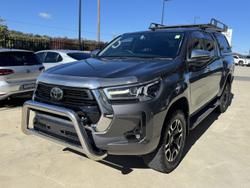 2020 Toyota Hilux SR5