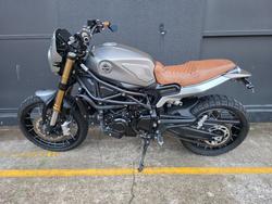 2023 Benelli LEONCINO 800 TRAIL GREY