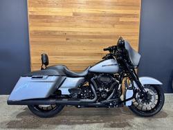 2019 HARLEY-DAVIDSON FLHXS STREET GLIDE SPECIAL
