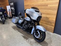 2019 HARLEY-DAVIDSON FLHXS STREET GLIDE SPECIAL