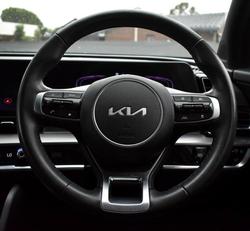 2023 Kia Sportage SX+