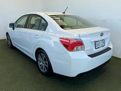 2015 Subaru Impreza 2.0i