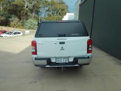2022 Mitsubishi Triton GLX+