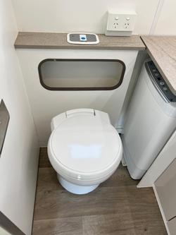2022 Jayco Journey Outback 19.61-2