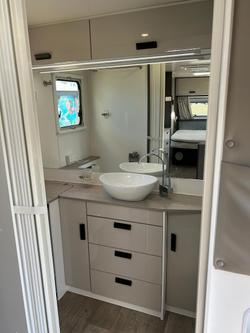 2022 Jayco Journey Outback 19.61-2