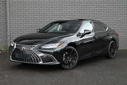2023 Lexus ES 300h Sports Luxury