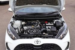 2024 Toyota Yaris Ascent Sport