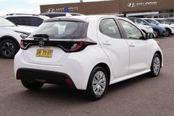 2024 Toyota Yaris Ascent Sport