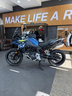 2026 BMW Motorrad F 800 GS SPORT GRAVITY BLUE METALLIC